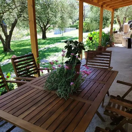 Сasa de vacaciones Farm-small Paradise!